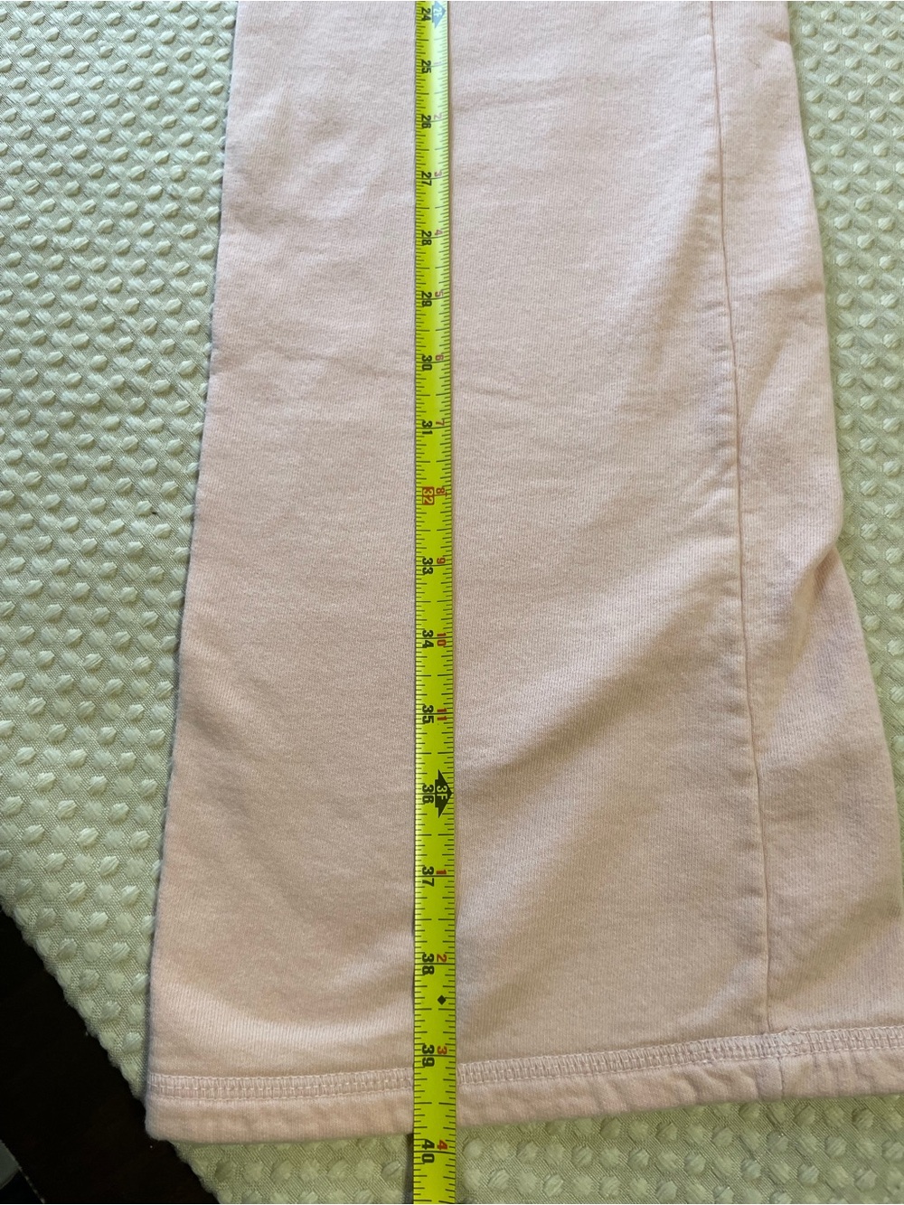 Juicy Couture pink sweatpants - Picture 4 of 9